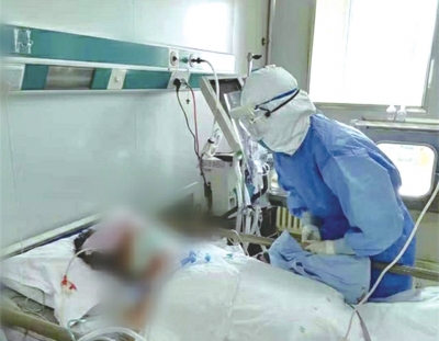 “在隔離病區(qū)里過生日，我永生難忘”