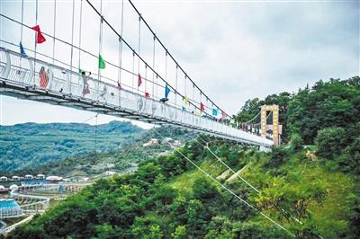 崆峒山5條美妙線路游起來！來這三座山赴暮春之約