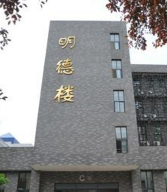 在甘設(shè)點(diǎn)組織藝術(shù)類專業(yè)?？济魅者M(jìn)行