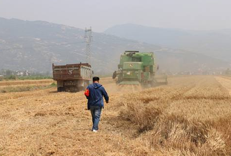 蘭州農(nóng)機安全監(jiān)理確?！叭摹卑踩a(chǎn)