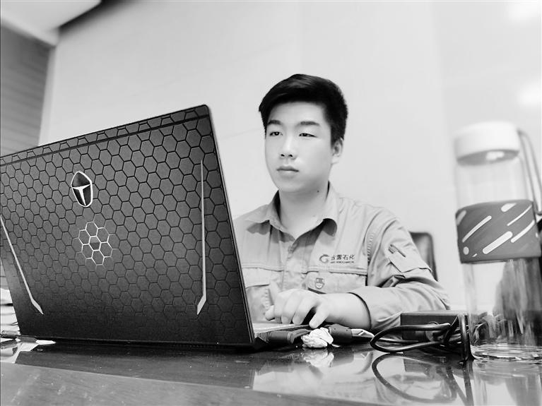 總書記的話兒記心間丨還沒畢業(yè)，工作就落實(shí)了!