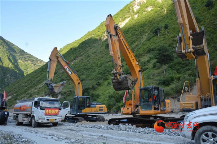 好消息！舟曲縣曲告納鎮(zhèn)至博峪鎮(zhèn)災(zāi)毀公路全線打通  