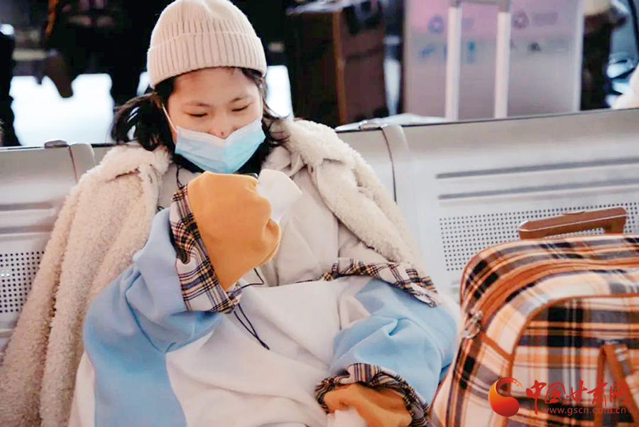 春運故事：歸途的車站，有溫情、愛情，還有堅守