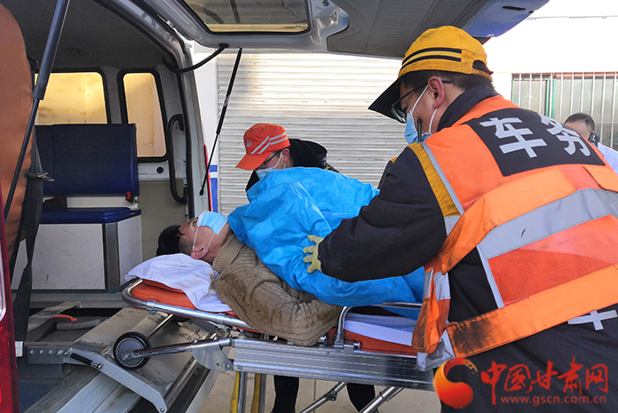 19分鐘緊急救援，永登車站為旅客開辟生命通道