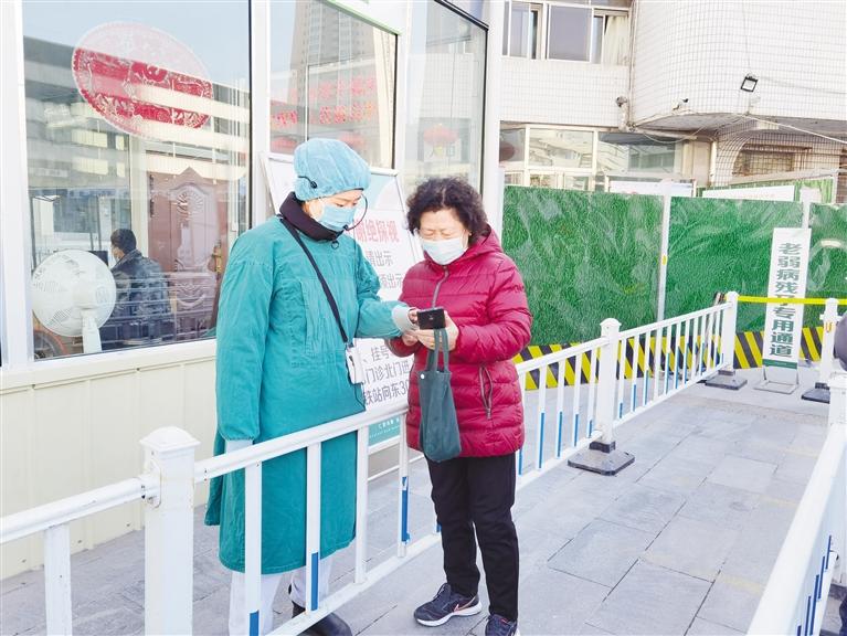 智能生活下，老年人的“數(shù)字鴻溝”如何跨越？