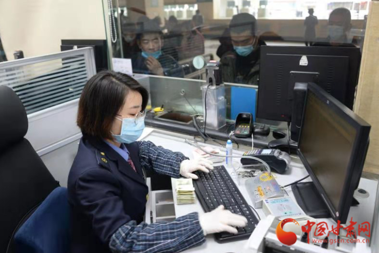 清明假期 蘭州車站發(fā)送旅客32.79萬(wàn)人次