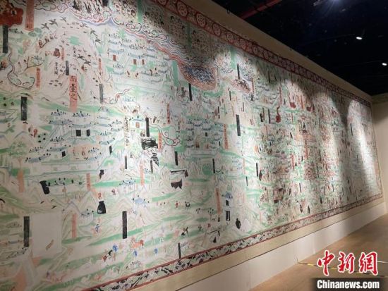 圖為展覽現(xiàn)場(chǎng)?！〗瓧顭?攝