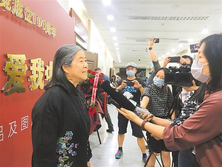 在省博，“追星”何鄂