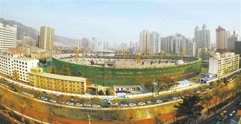 蘭州市七里河體育場主體封頂，預(yù)計(jì)明年7月交付使用