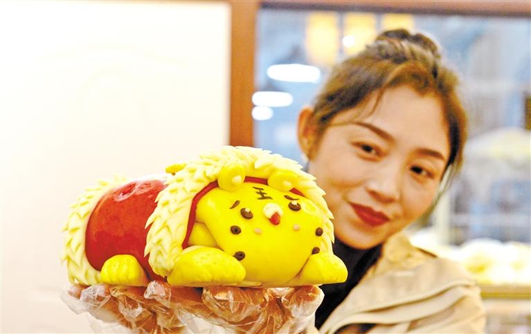 小老虎花餑餑，你舍得吃嗎？