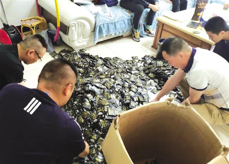 “減肥咖啡”竟含違禁藥 蘭州警方破獲特大網(wǎng)絡(luò)生產(chǎn)、銷售有毒、有害食品案