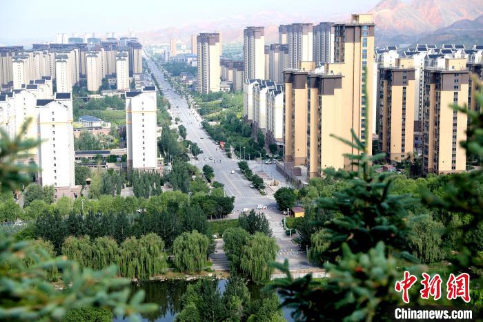 圖為樂(lè)都朝陽(yáng)山片區(qū)。　薛蒂 攝