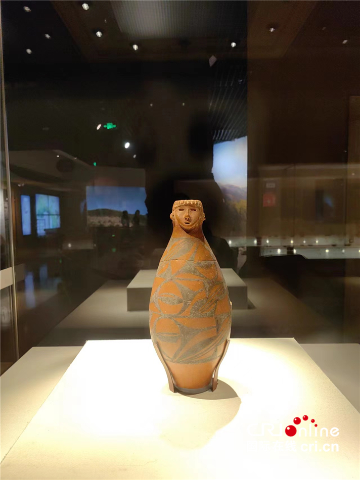 “絲路風(fēng)采 如意甘肅”海峽兩岸記者聯(lián)合采訪(fǎng)實(shí)錄一：蘭州之精美_fororder___172.100.100.3_temp_2_1_2_1_1_46b8ac6d-e27b-4b30-8664-99d45de30774