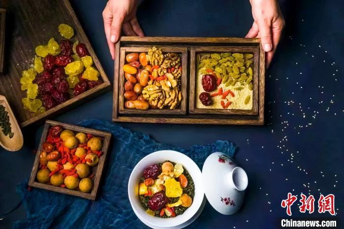 2023年5月，拍攝的臨夏蓋碗茶所需原料。(資料圖)臨夏市融媒體中心供圖